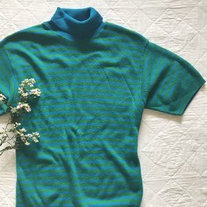 1950s Short Sleeved Striped Turtle Neck Sweater